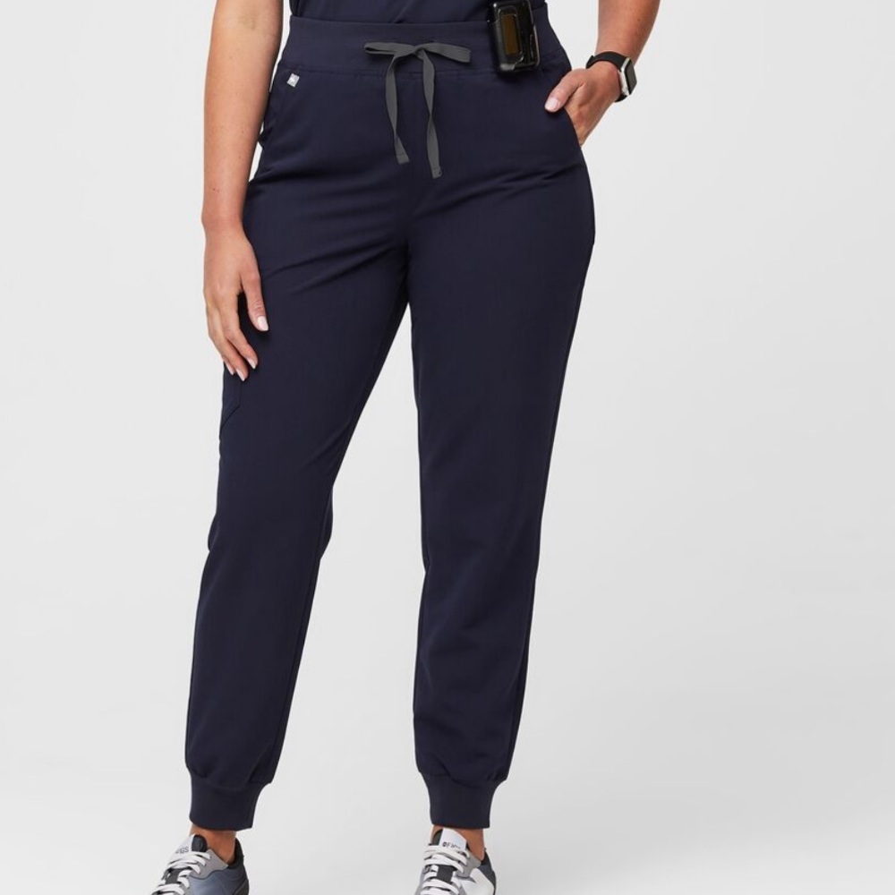 FIGS High Waisted Zamora Jogger Scrub Pant